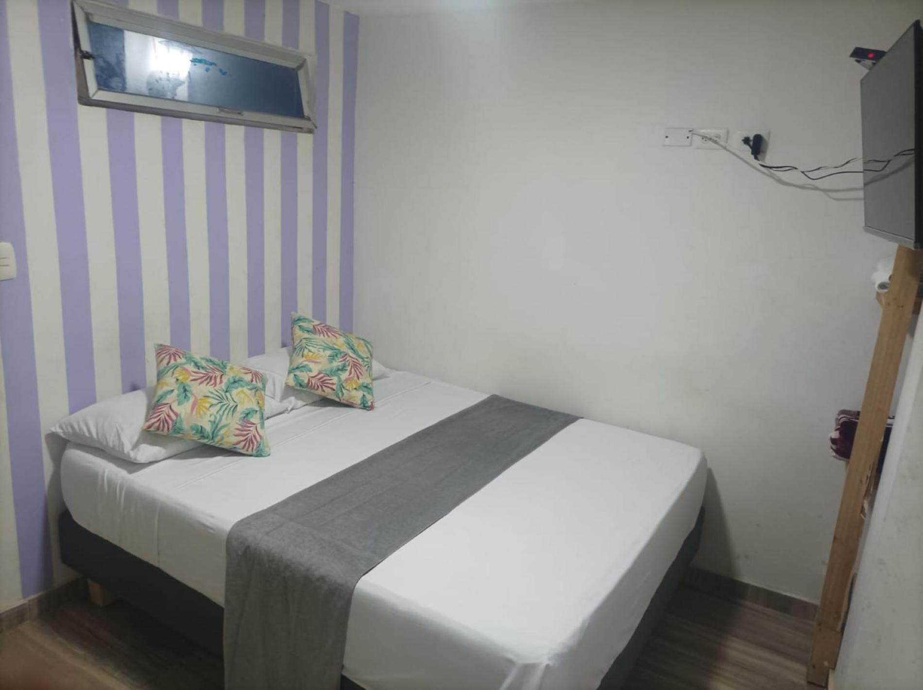 Hostel Catalleya