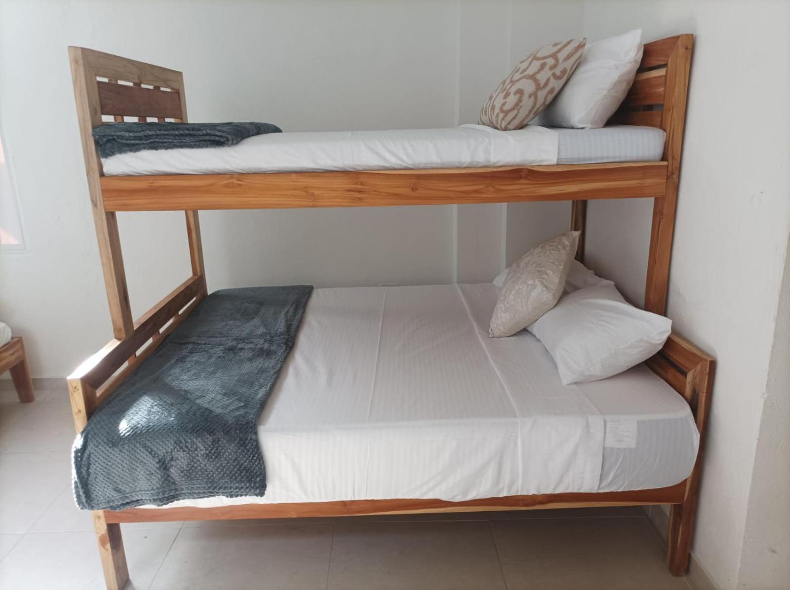 Catalleya Hostel