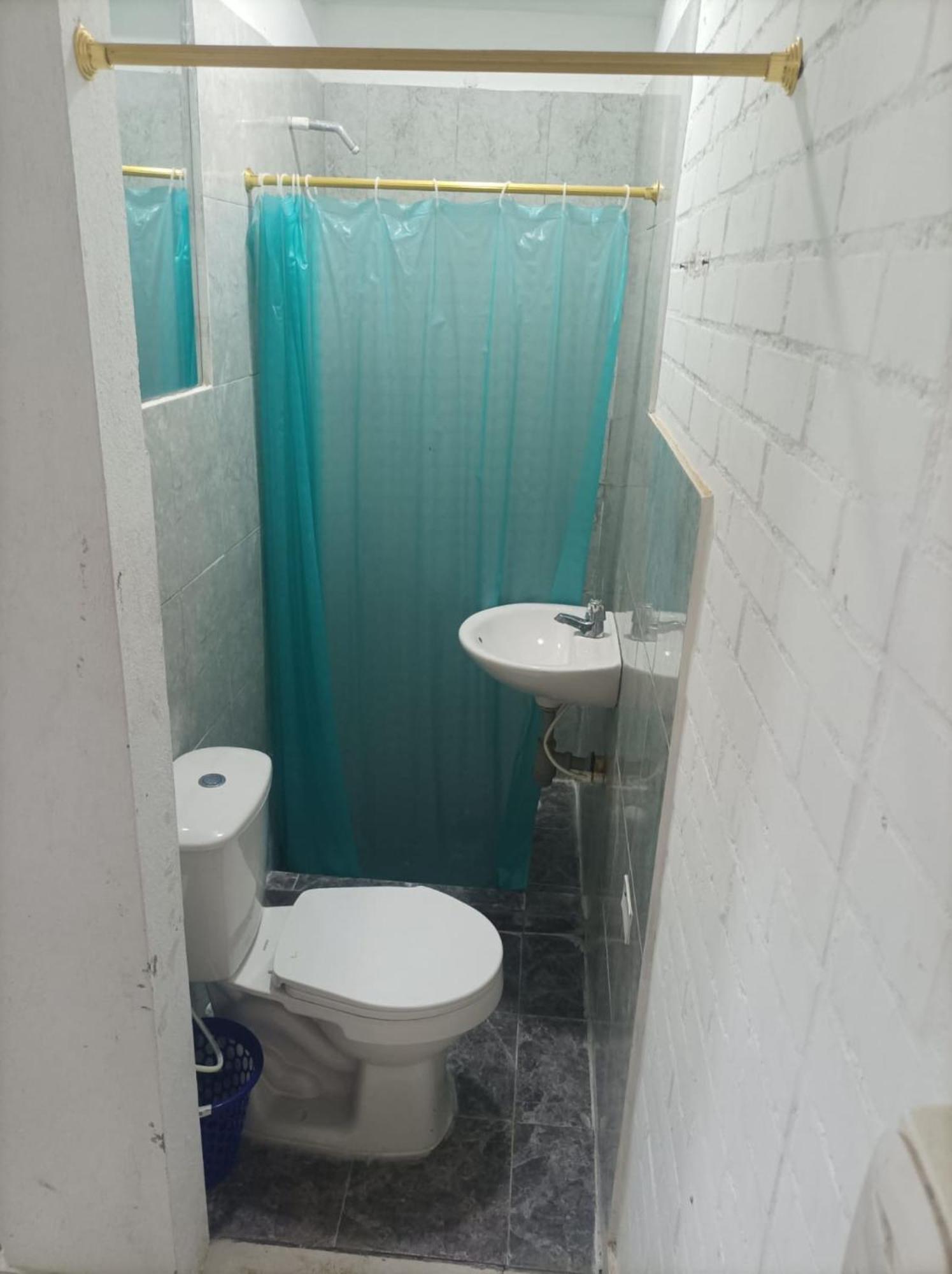 Catalleya Hostel *