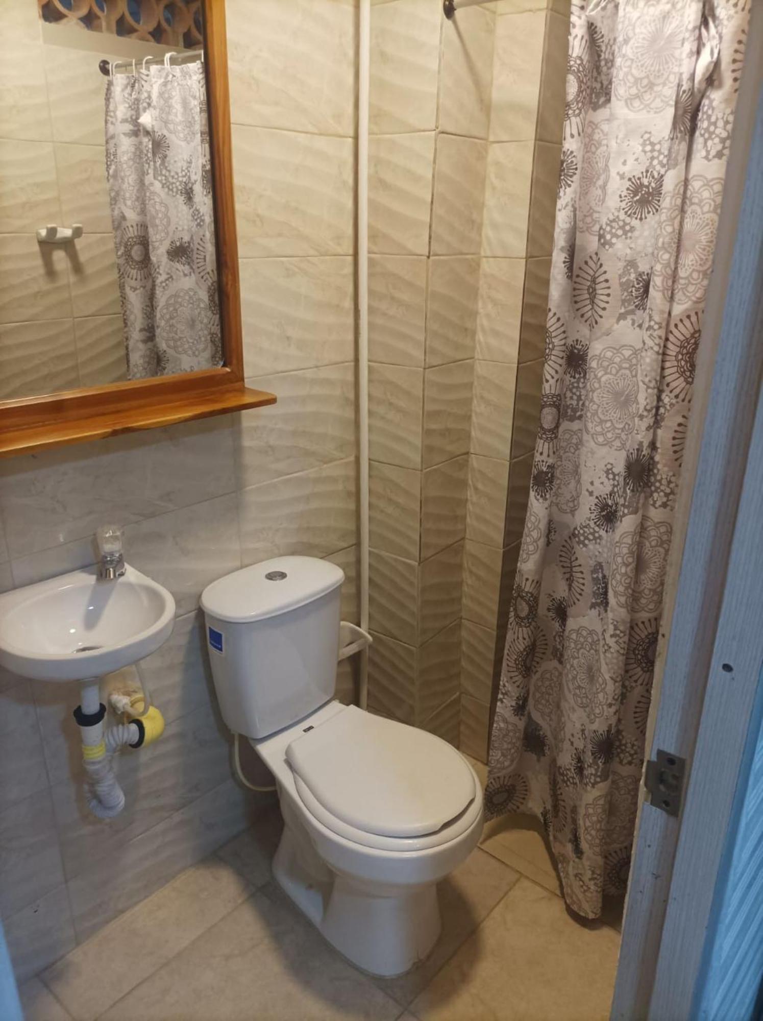 Hostel Catalleya