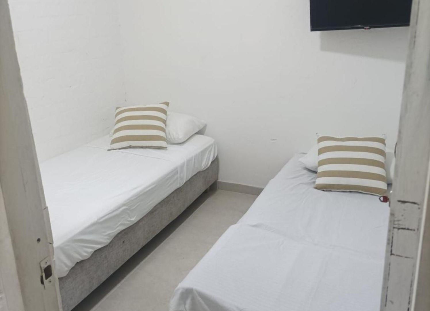 Catalleya Hostal *