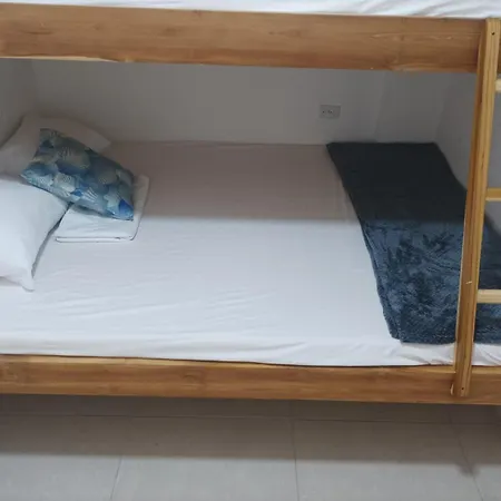 Catalleya Hostal *